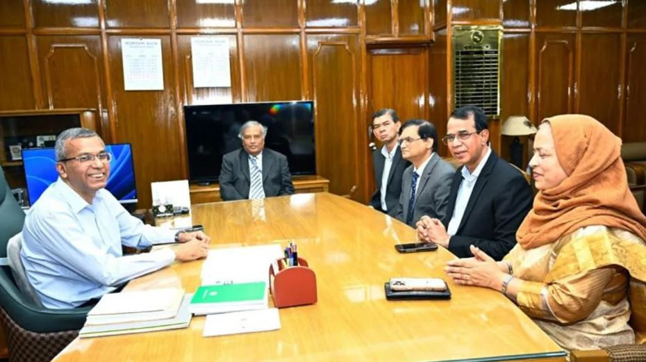 পাচার হওয়া অর্থ ফেরাতে অগ্রগতি, যুক্তরাজ্যে ২৫ মিলিয়ন ডলার জব্দ: গভর্নর